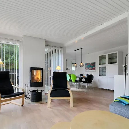 Atla - 2-5km From The Sea By Interhome